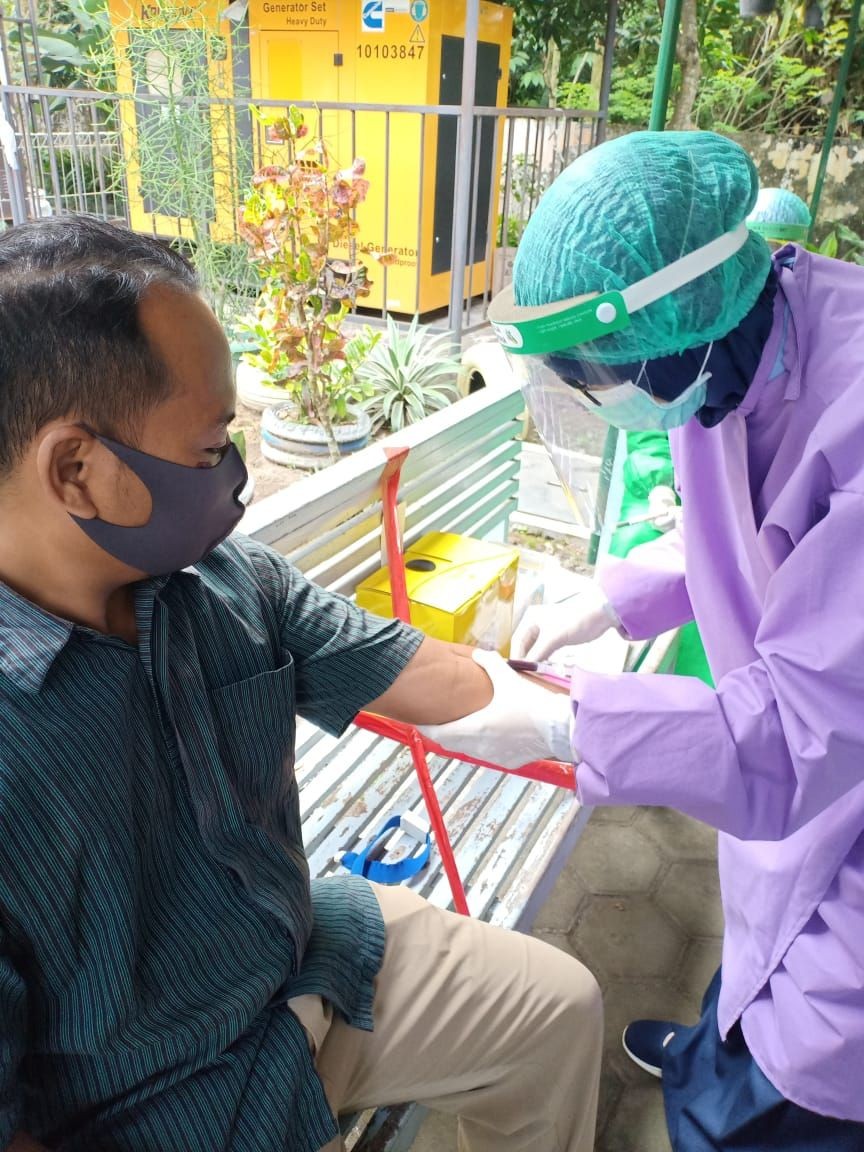 Angka Kematian COVID-19 di Semarang Capai 221 Kasus 
