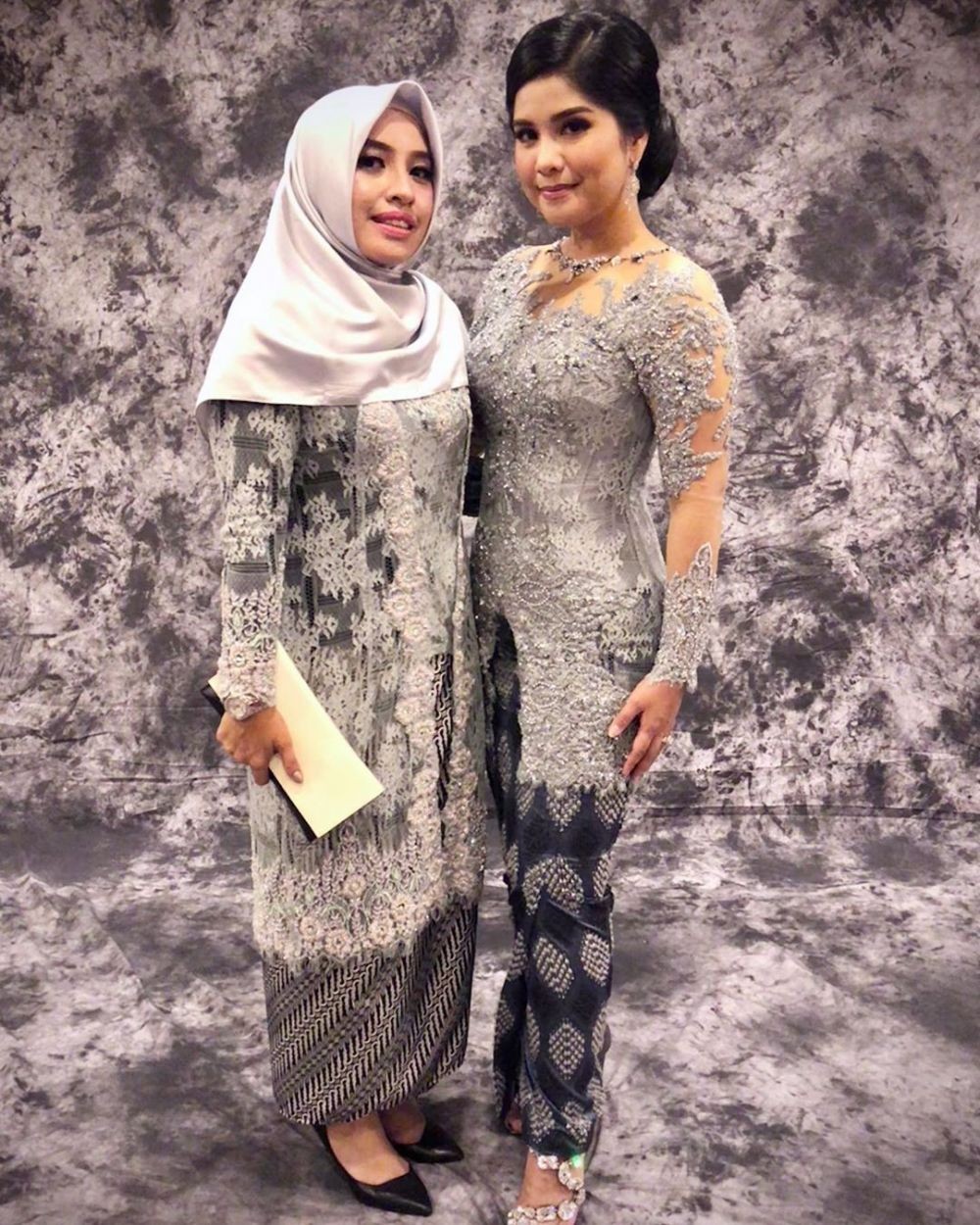 9 Gaya Kebaya Berkelas ala Annisa Yudhoyono, Anggun Ala Ningrat!