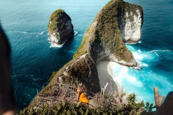 Penerbangan Internasional Dibuka, Sementara Nusa Penida Obral Kamar