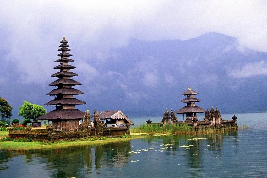 [QUIZ] Tebak Wisata di Bali Berdasarkan Potongan Gambar Berikut!
