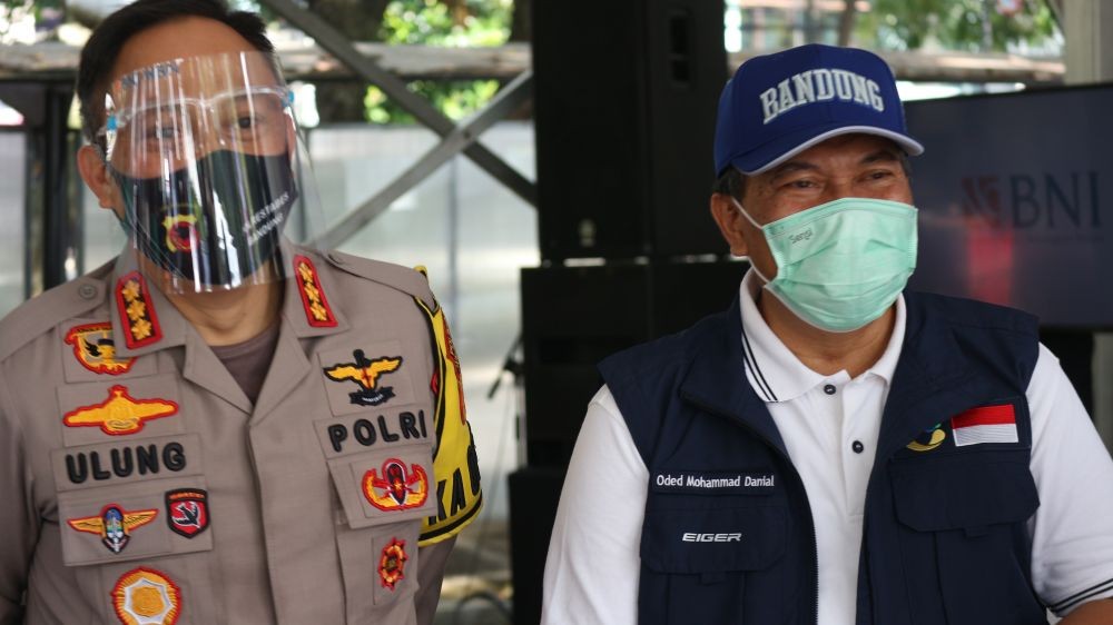 Banyak Warga Tak Disiplin, Pemkot Ancam Tutup Jalan Dipatiukur Bandung