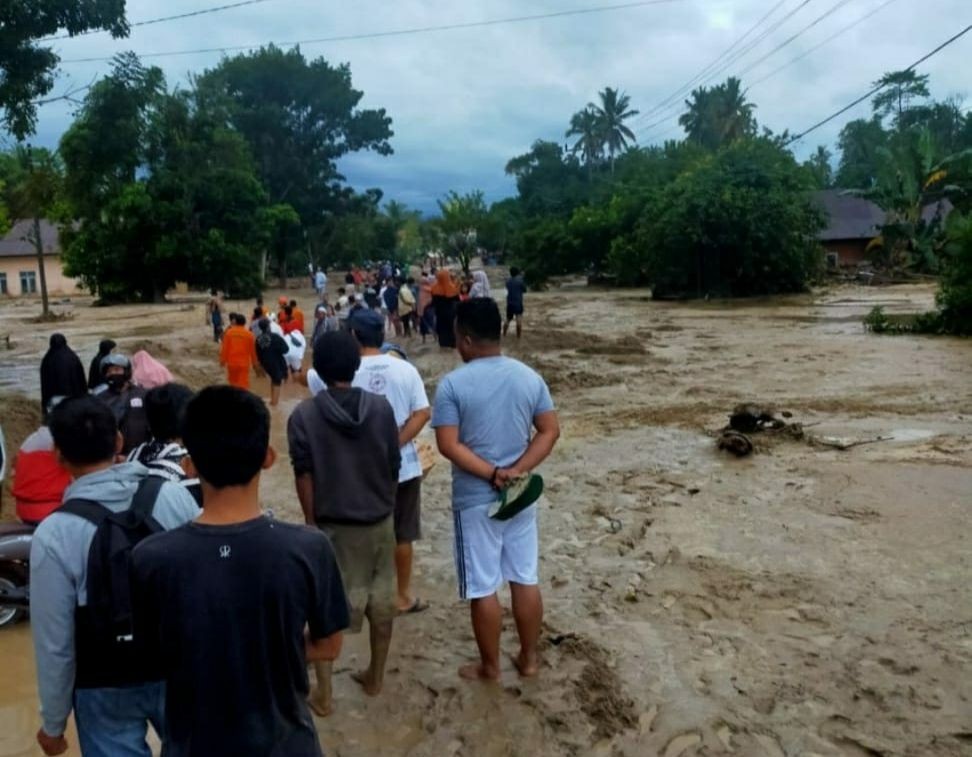 Banjir Bandang di Masamba, 13 Orang Meninggal Dunia, 46 Masih Dicari