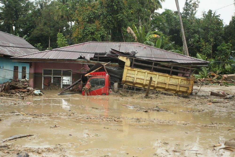 Walhi Minta Presiden Evaluasi soal Banjir Bandang di Luwu Utara