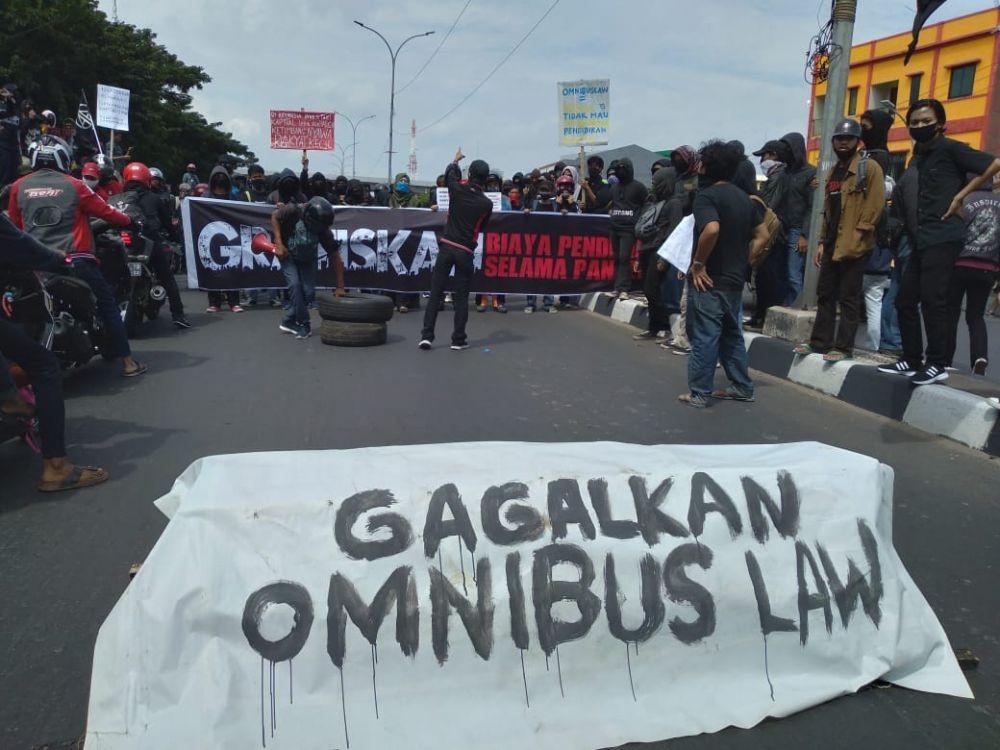 LBH Desak Polisi Bebaskan 37 Demonstran Omnibus Law di Makassar