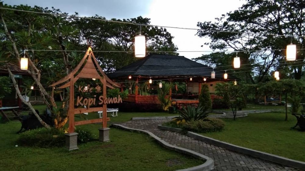 6 Rekomendasi Tempat Makan Di Klaten Dengan Nuansa Alam Bikin Betah