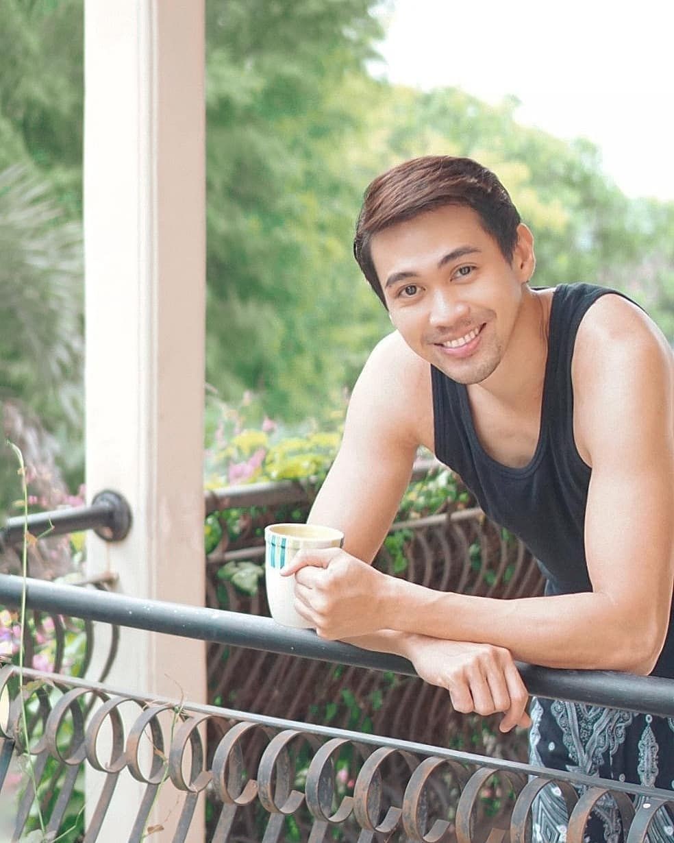 10 Fakta Aktor Hessel Steven, Laris Jadi Model Iklan di Thailand