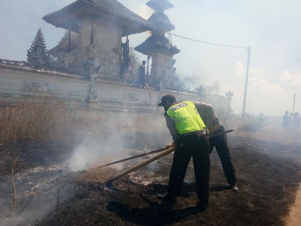 Kulkul Bulus Berbunyi, Pura Dalem di Nusa Penida Kebakaran Hebat