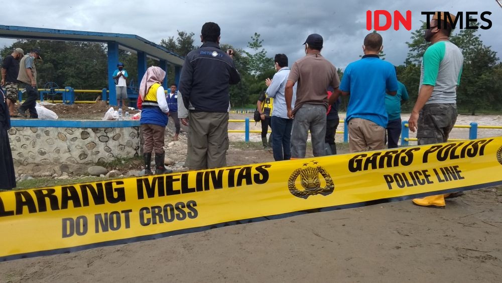 Bupati Hamim Pou Sebut Banjir Sungai Bone Gorontalo karena Tambang