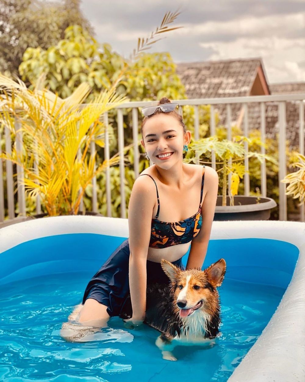 11 Pose Berani Amanda Manopo di Depan Kamera, Bikin Susah Fokus!