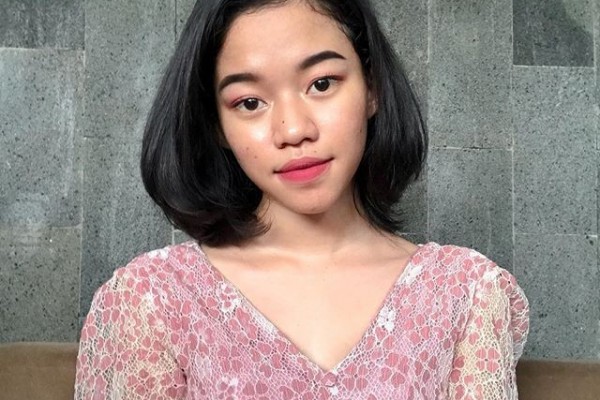 10 Potret Kece Ummi Quary, Pemain Lenong Legenda yang Fashionable Abis
