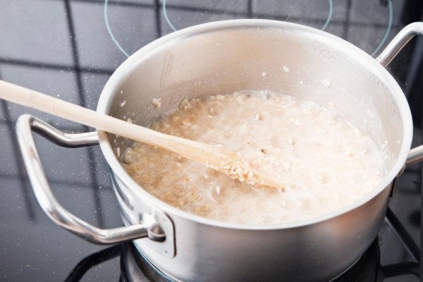 Tips Memasak Bubur Lembut dan Gak Terlalu Lembek