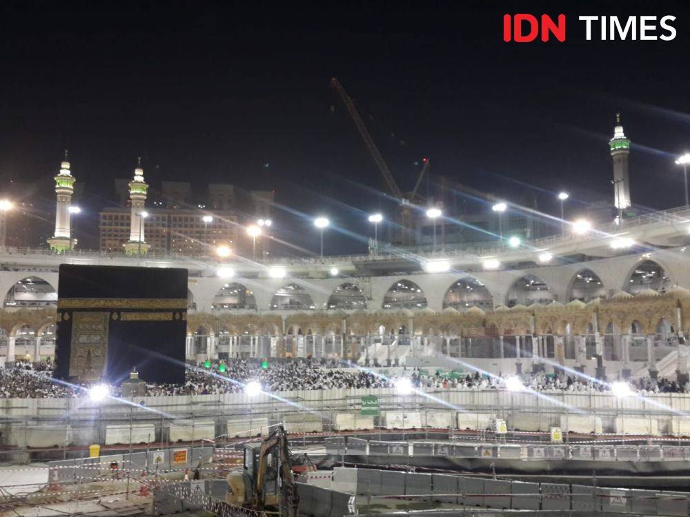 Gerbang Umrah Kembali Dibuka, Biro Perjalanan Alami Kendala