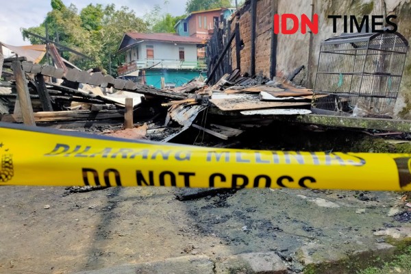 Kebakaran di Makassar Hanguskan 15 Rumah