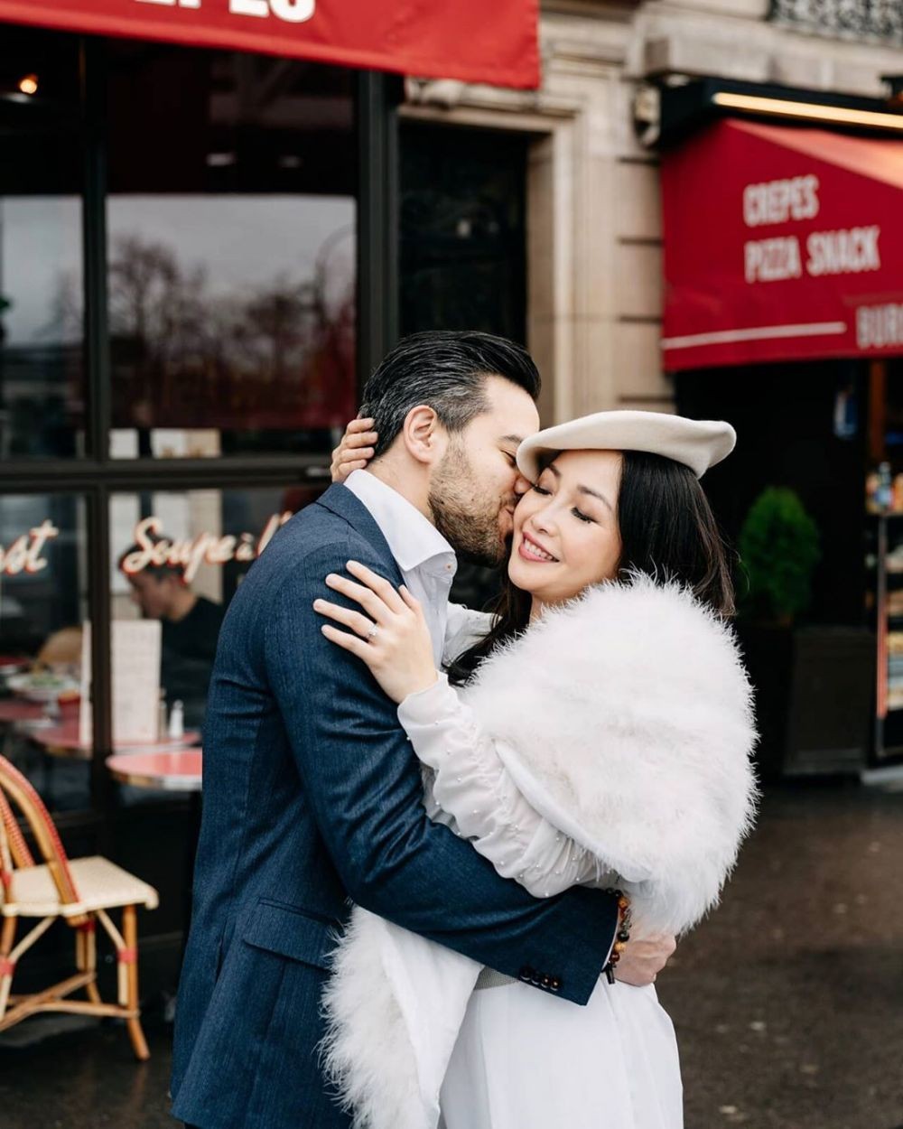 Romantis! 10 Potret Prewedding Chef Marinka dan Peter Lufting di Paris