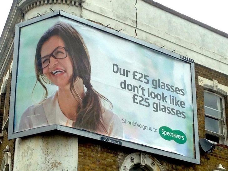 Ada-Ada Saja! 15 Kesalahan Desain Iklan yang Bikin Tertawa Cekikikan