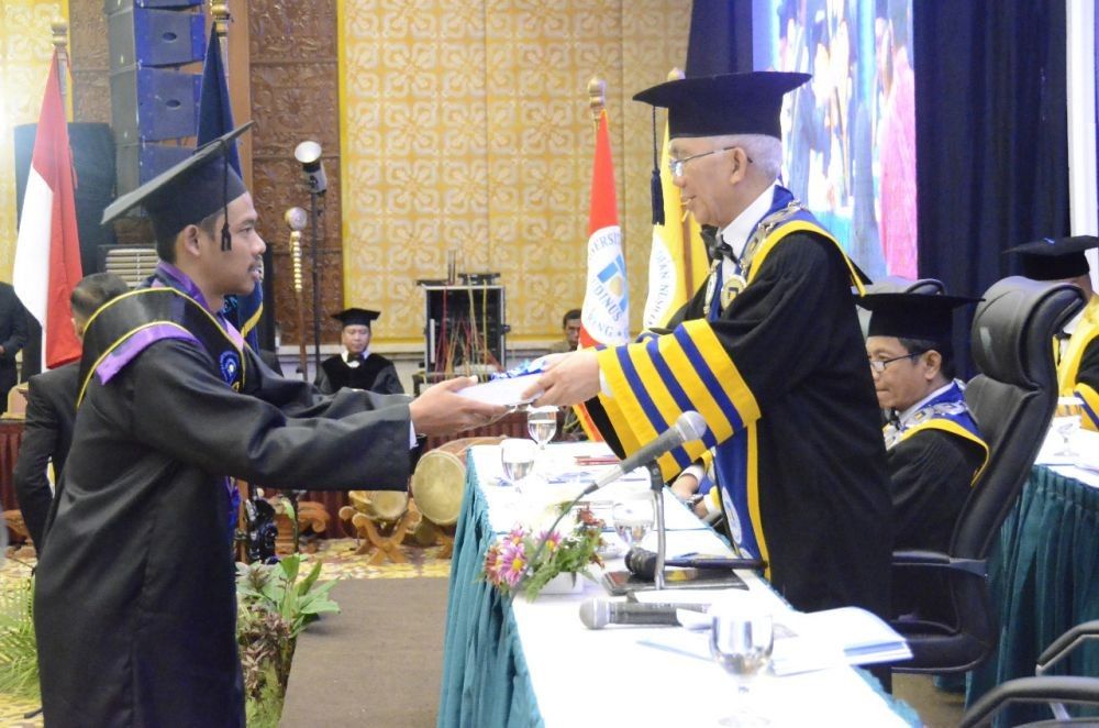 Udinus Masuk Daftar Kampus Swasta Terbaik, Rektor: Kita Bersaing via Teknologi