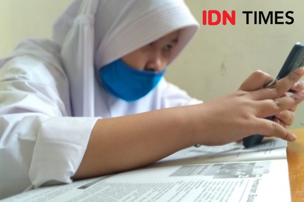 Bersiap untuk Kelas Tatap Muka, Sekolah Mulai Bersih-bersih