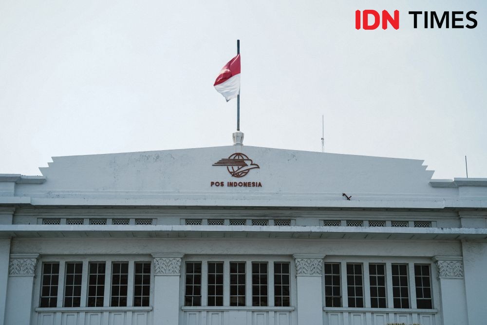 Pos Indonesia Gandeng Bank Mandiri Perluas Layanan Keuangan dan Kurir