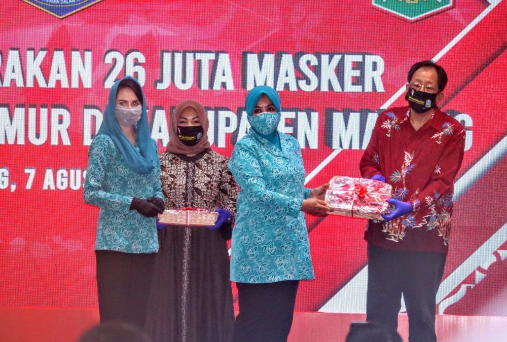 Launching Gerakan 26 Juta Masker, Tito Ingin Daerah Lain Tiru Jatim