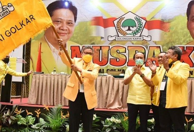 Taufan Pawe Gantikan Nurdin Halid sebagai Ketua Golkar Sulsel