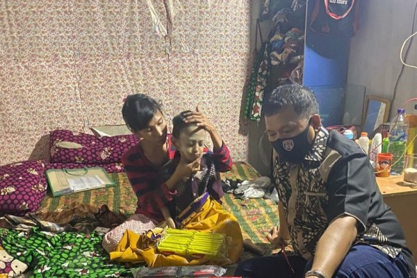 Anak Penderita Polio dan Kekurangan Gizi di Makassar Dibantu Pemprov