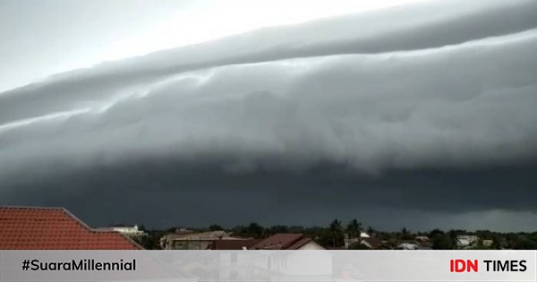 13+ Gelombang Tsunami Aceh Gambar Awan Gif