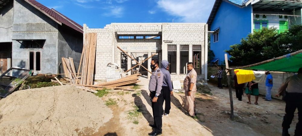Dinding Mendadak Roboh, Satu Buruh Bangunan di Samarinda  Tewas