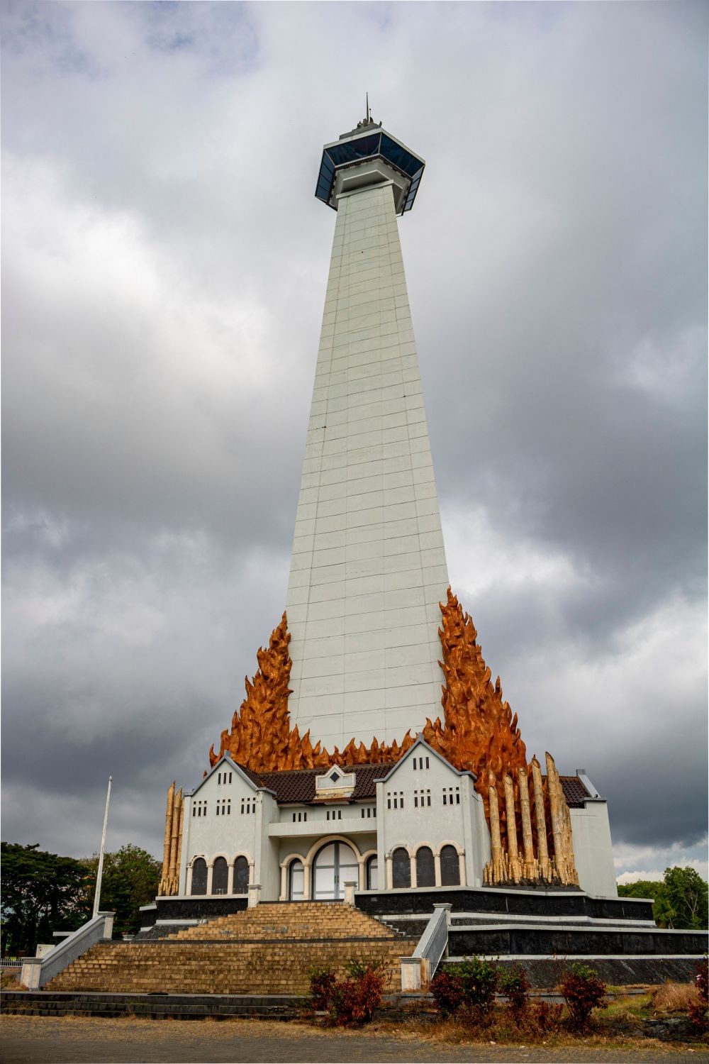 Ikonik Banget di Makassar, Ini Loh Sejarah Pembangunan Monumen Mandala