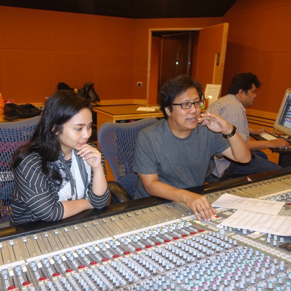 Klik Banget, 9 Foto Momen Kompak Gita dan Erwin Gutawa
