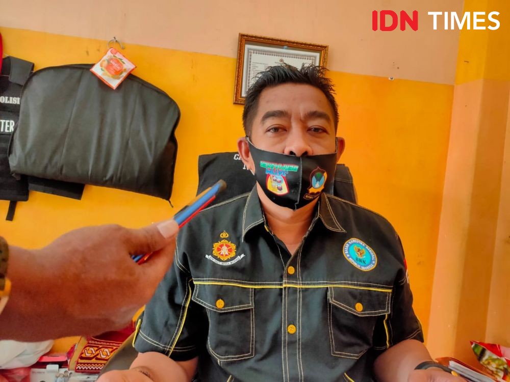 Licik Banget, Pengedar di Jombang Sembunyikan Sabu di Bungkus Permen