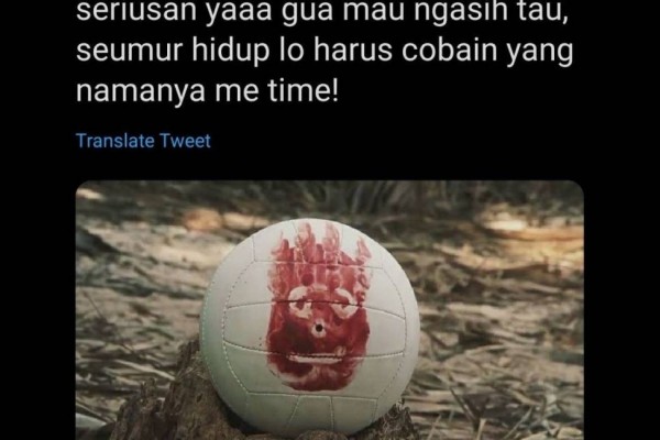 13 Meme Perbandingan 'Me Time' dan Kesepian, Bedanya Tipis!