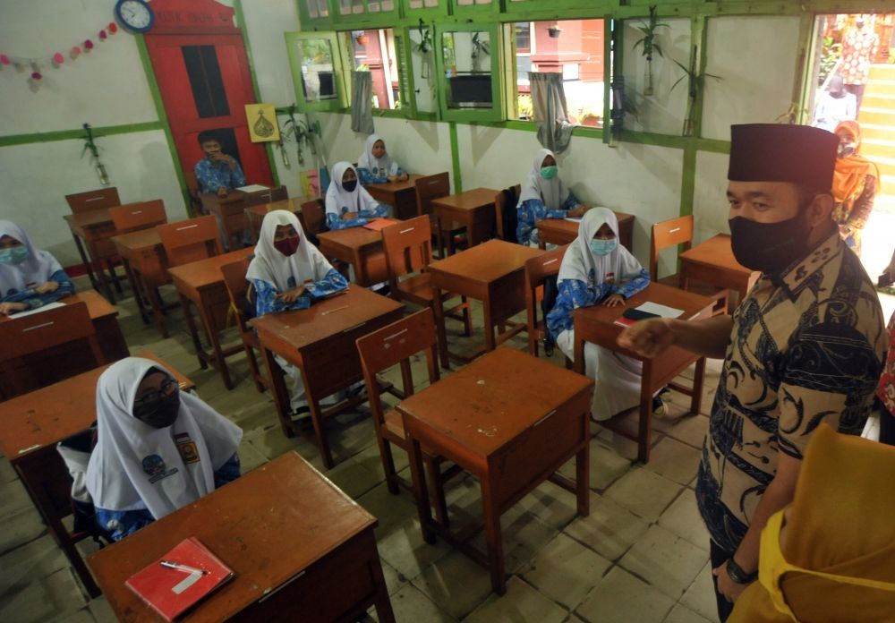 Vaksinasi COVID-19 untuk Guru di Makassar Tetap Berlanjut saat Ramadan