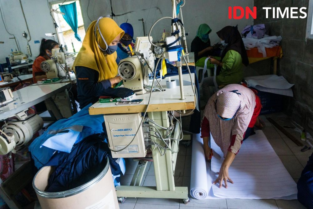 12 Potret Tangguh UMKM Konveksi di Semarang Kala Pandemik Virus Corona