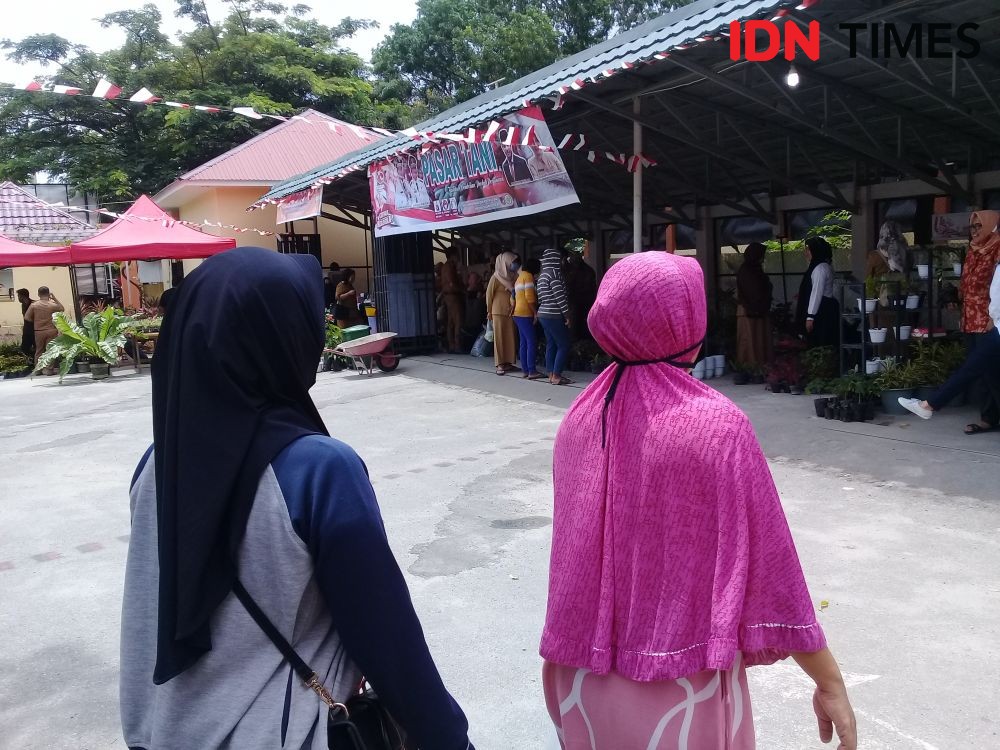 Rayakan HUT RI, Petani di Sulteng Jual Produk Murah di Pasar Tani
