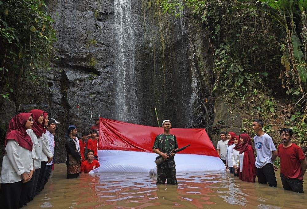 [FOTO] Khidmat Hingga Seru, Suasana 17 Agustusan di Banten