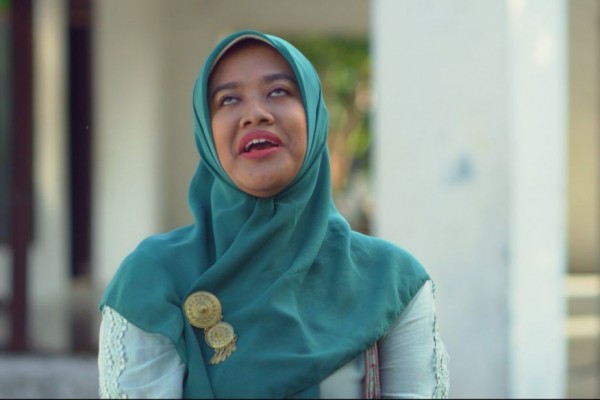 10 Potret Siti Fauziah Saekhoni, Bu Tejo Tilik di Kehidupan Nyata