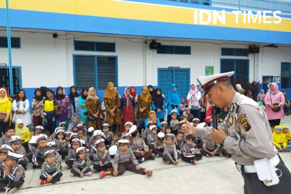 Mengenal Aiptu M Muhtasor, Sahabat Anak Selama 20 Tahun di Palembang