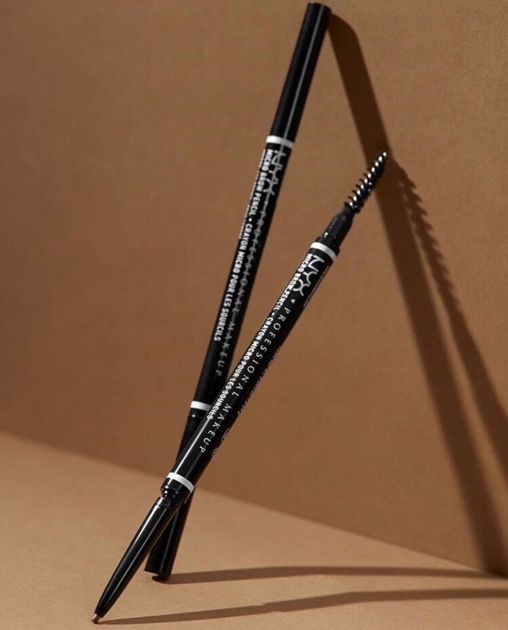 5 Rekomendasi Skinny Brow Pencil, Jadi Lebih Presisi!