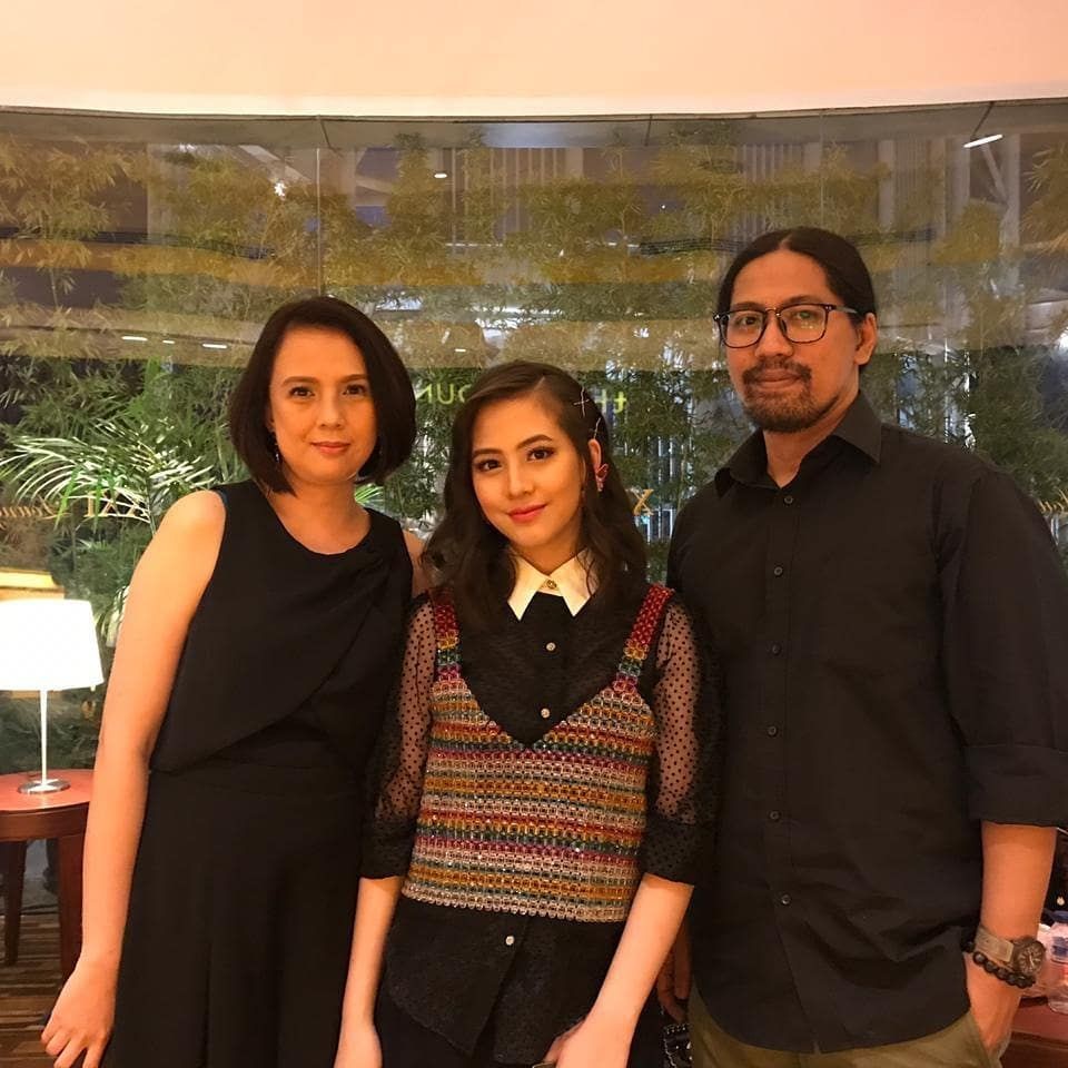 10 Potret Adhisty Zara dan Ibu yang Minta Netizen Setop Menghakimi