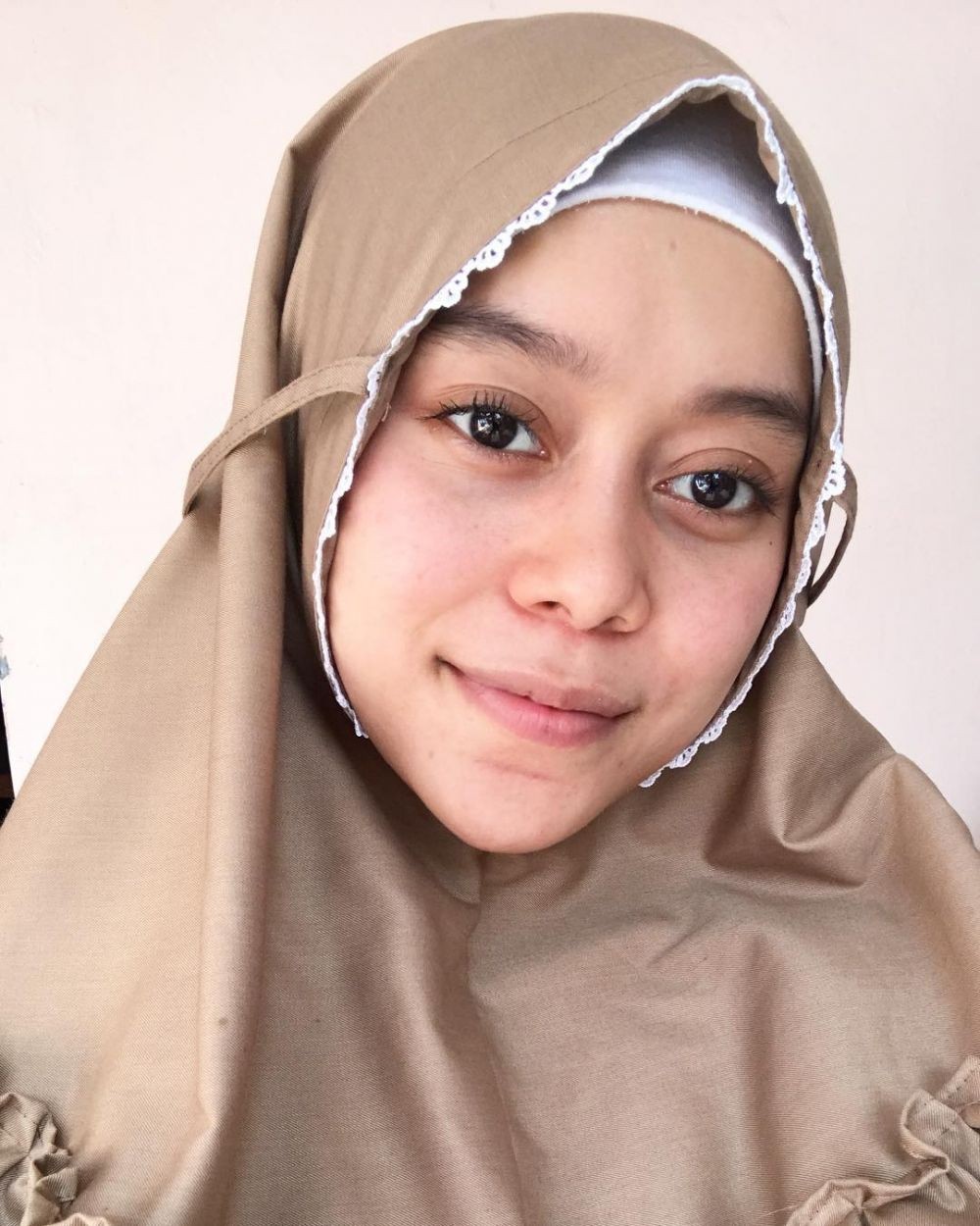 Jarang Terekspos, Ini 10 Potret Polos Lesty Kejora Gak Pakai Makeup