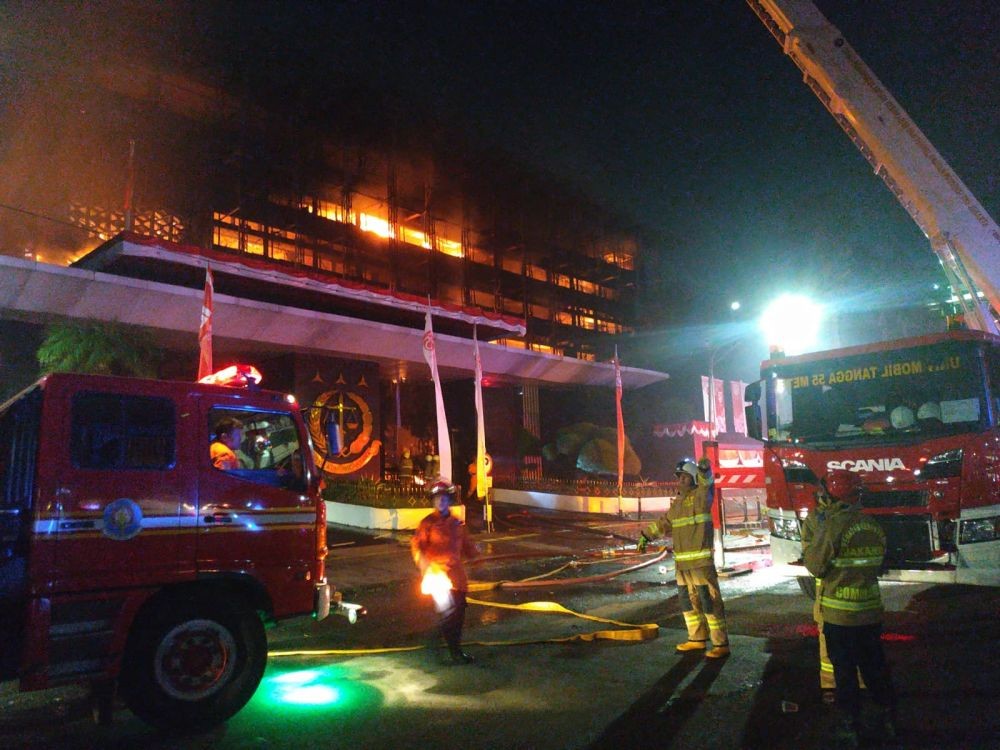 Gedung Kejagung Terbakar, Mahfud MD Curiga Adanya Sabotase