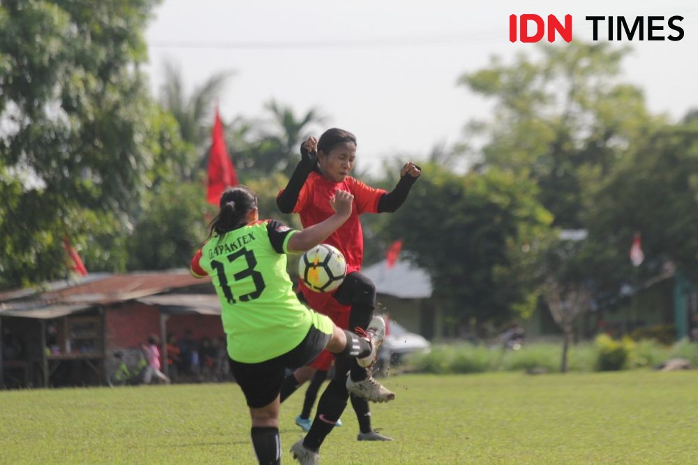 Tim Putri Academy Kwarta Juarai Piala STOK Bina Guna