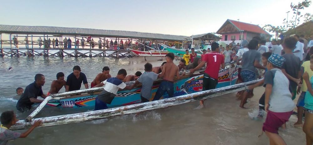 3 Nelayan Pulau Kodingareng Makassar Ditangkap, Perahu Ditenggelamkan