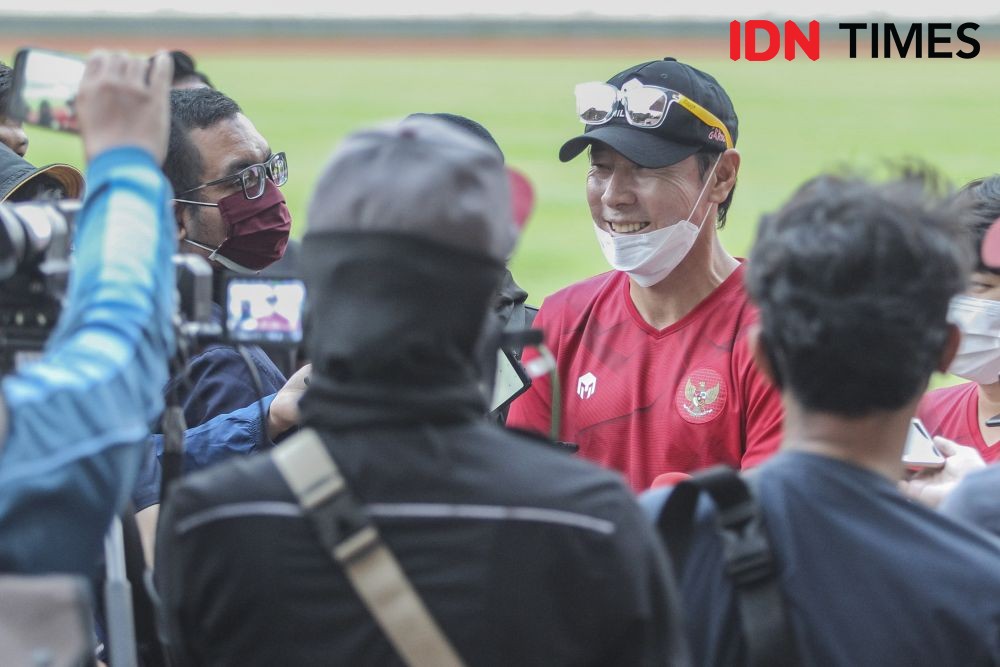 Penjaga Warkop Ini Dipanggil untuk Jaga Gawang Timnas U-23