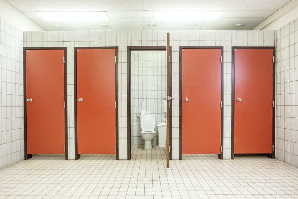 Hendak Ditahan, Mantan Kepala BPN Denpasar Bunuh Diri di Toilet