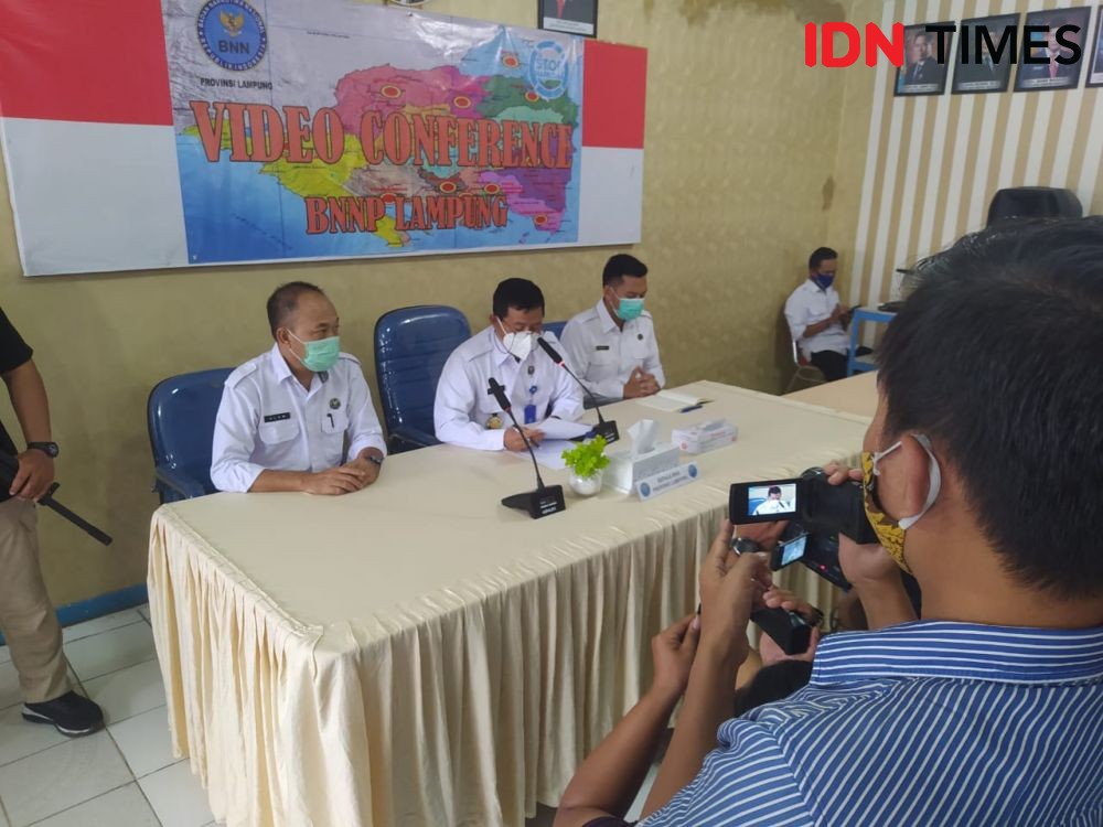 Empat Kurir Ganja 206,3 kg Diamankan BNNP Lampung di Rumah Makan