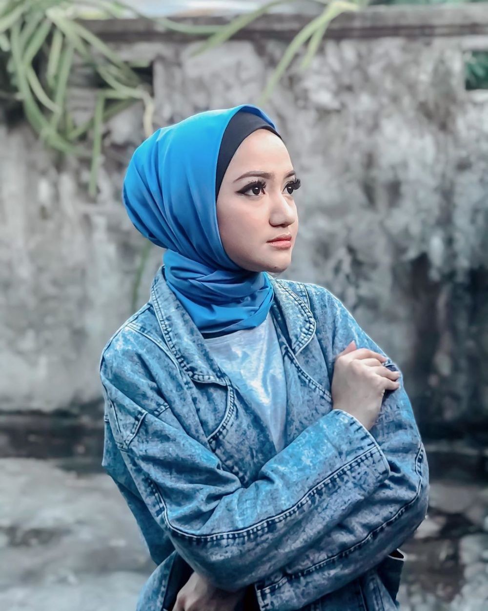 10 Potret Adem Marcella Simon, Jadi Mualaf dan Mantap Pakai Hijab