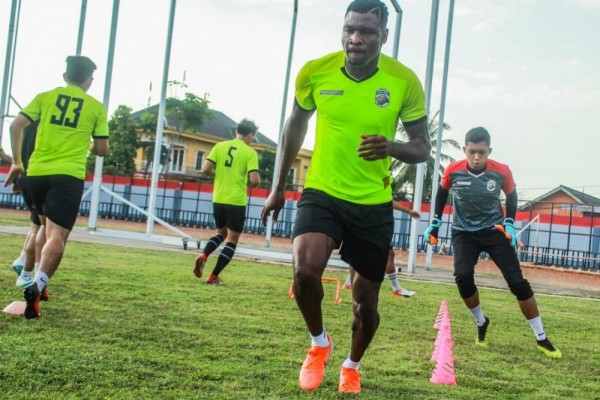 Pemain Baru MBU FC, Olisa Ungkap Alasan Gabung di Laskar Ranggonang