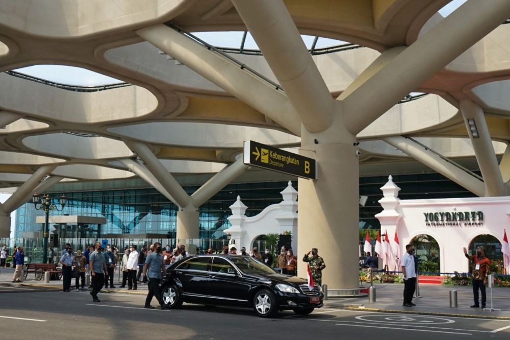 Jokowi Puji Bandara YIA Tahan Gempa 8.8 SR dan Gelombang Tsunami   