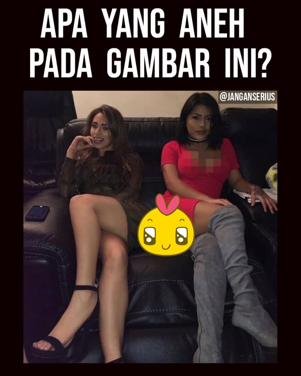 10 Meme Kocak Temukan Hal Aneh Pada Gambar Ini Yang Bikin Kucek Mata 